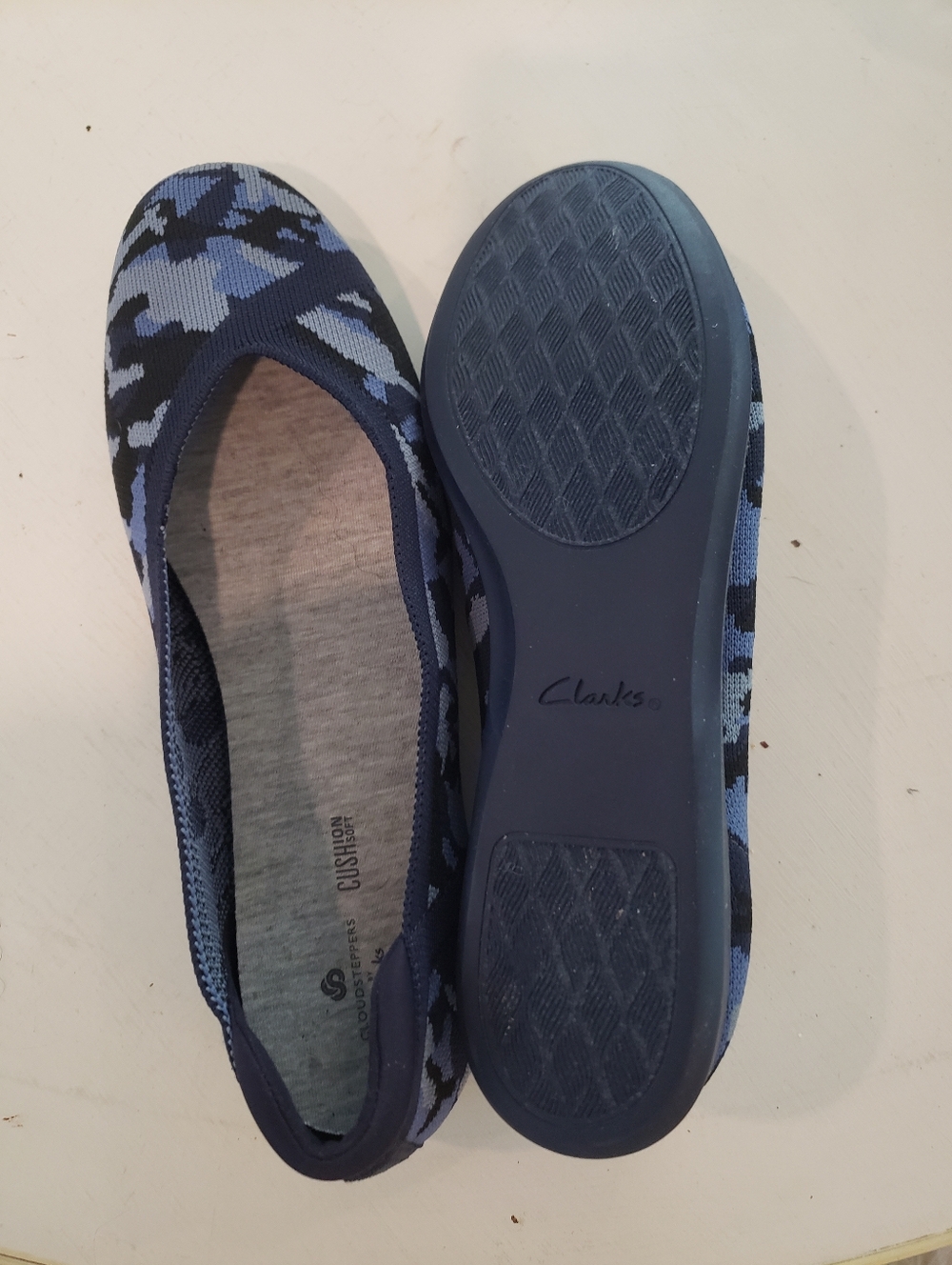 Clarks Cloudsteppers Ballet Flats, Size 9, Like New - Picture 2 of 6